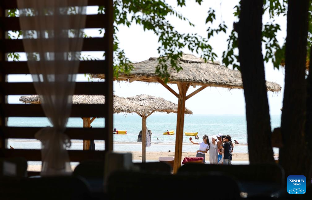 Heat waves hit southern part of Kazakhstan