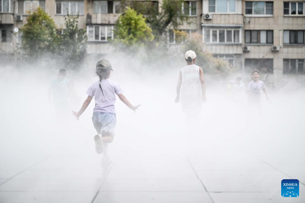 Heat waves hit southern part of Kazakhstan