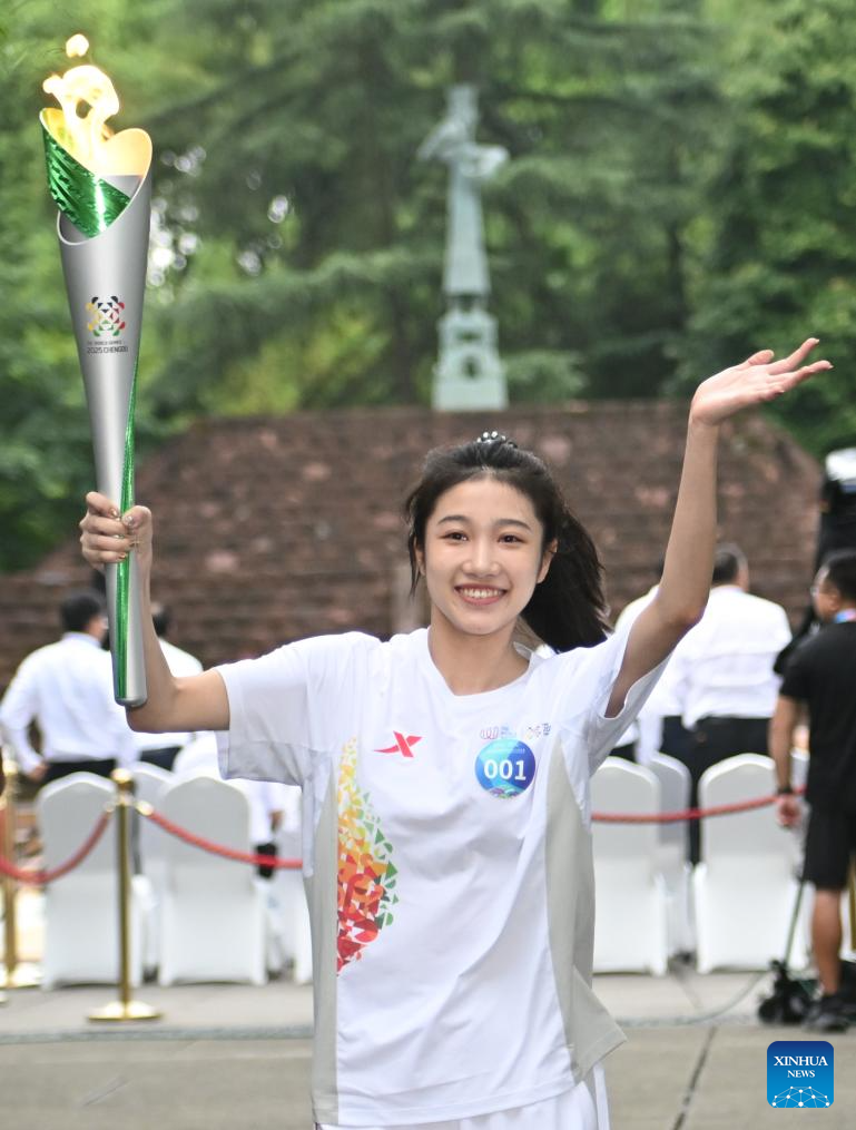 China Focus: Torch relay for World Games debuts in China, tracing cultural landmarks