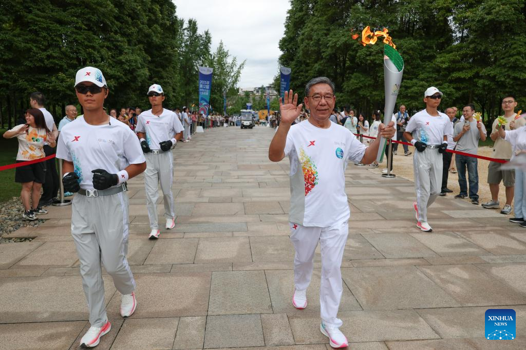 China Focus: Torch relay for World Games debuts in China, tracing cultural landmarks