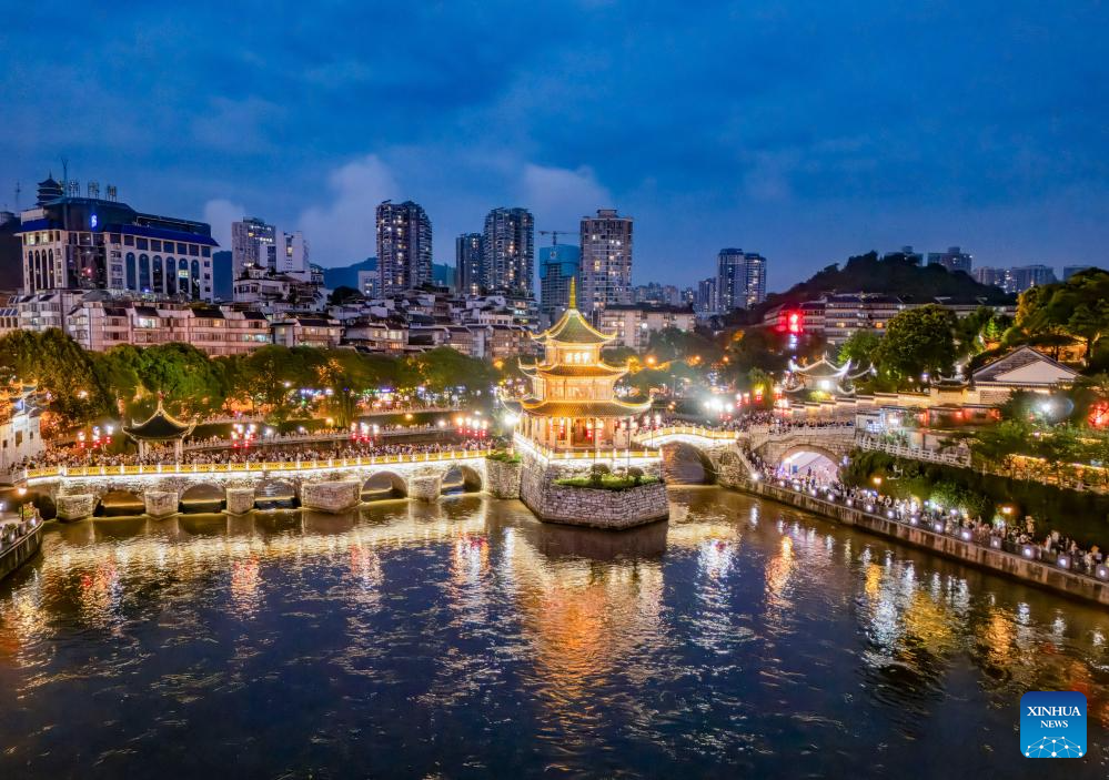 SW China's Guizhou attracts tourists during peak summer travel season
