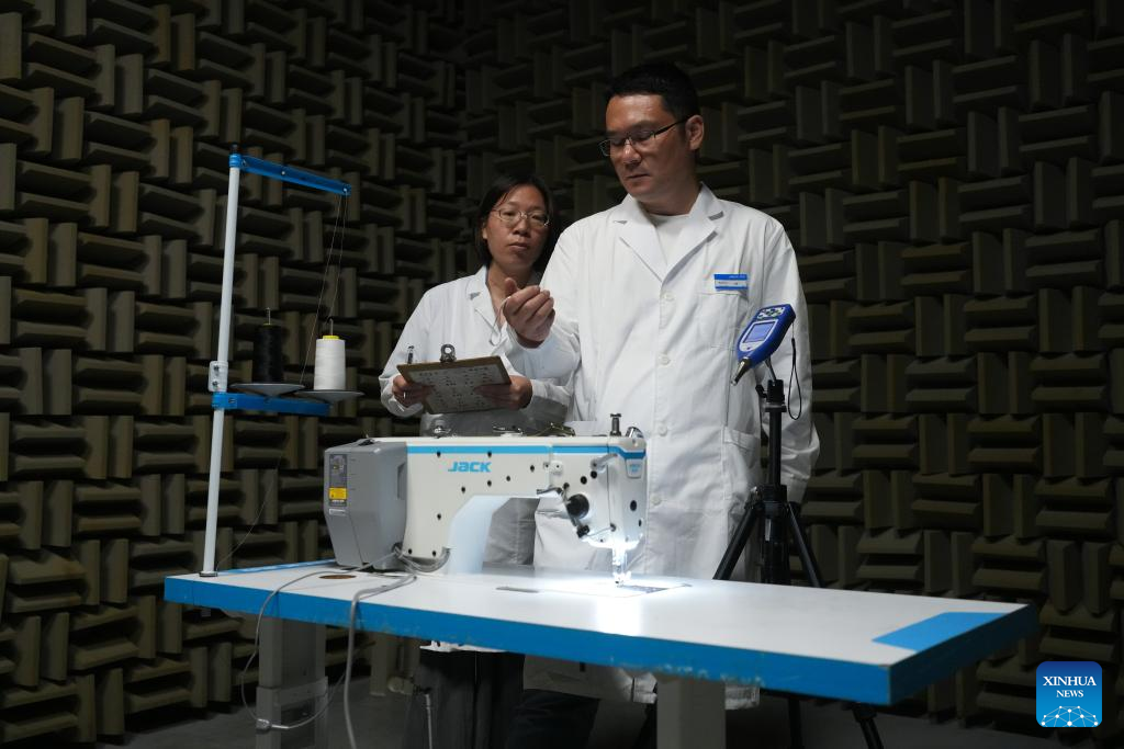 Traditional manufacturer becomes global intelligent manufacturing giant in China's Zhejiang