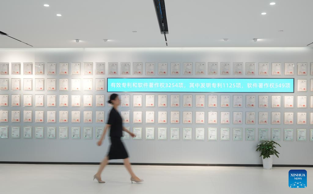 Traditional manufacturer becomes global intelligent manufacturing giant in China's Zhejiang