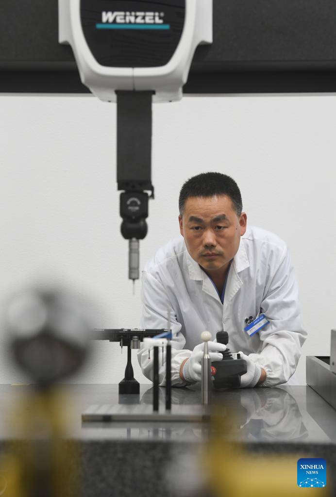 Traditional manufacturer becomes global intelligent manufacturing giant in China's Zhejiang