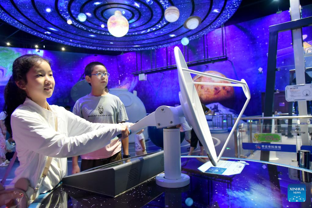 Children take part in diverse activities during summer vocation across China