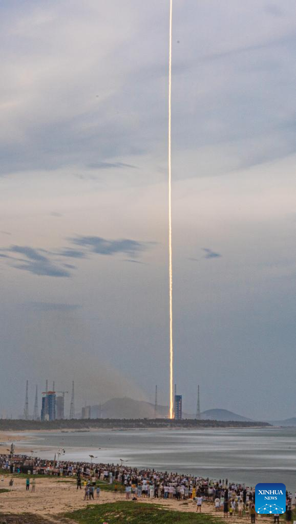 China's Long March-12 rocket launches new internet satellites