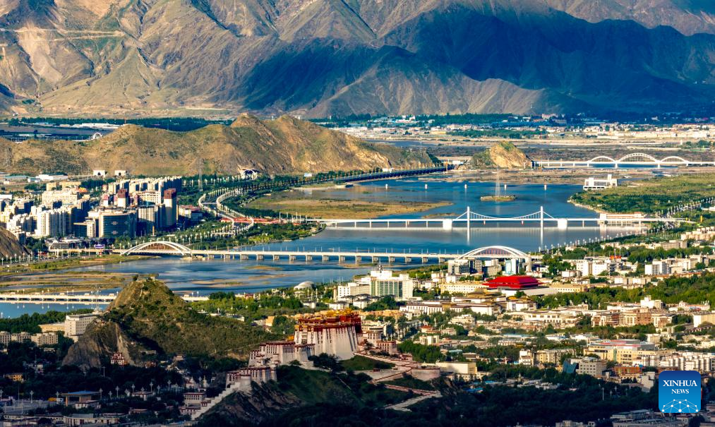 Multiple bridges across Lhasa River showcase city's development