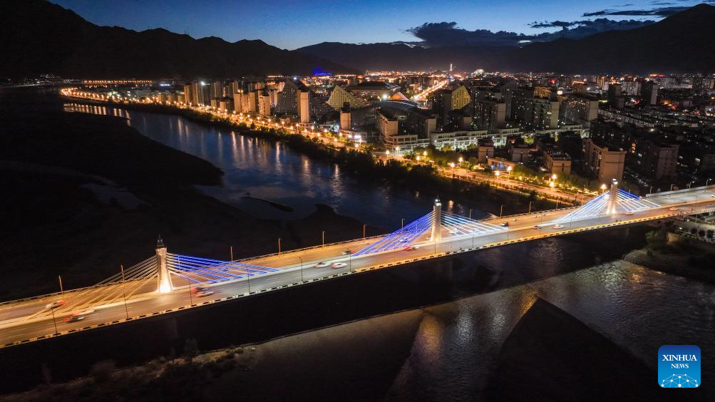 Multiple bridges across Lhasa River showcase city's development