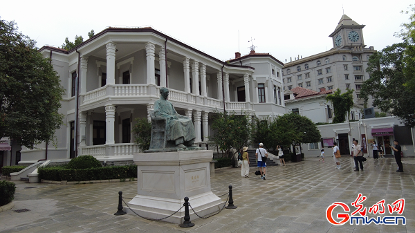 Tianjin’s historic residences adopt new formats to bring patriotic history to life