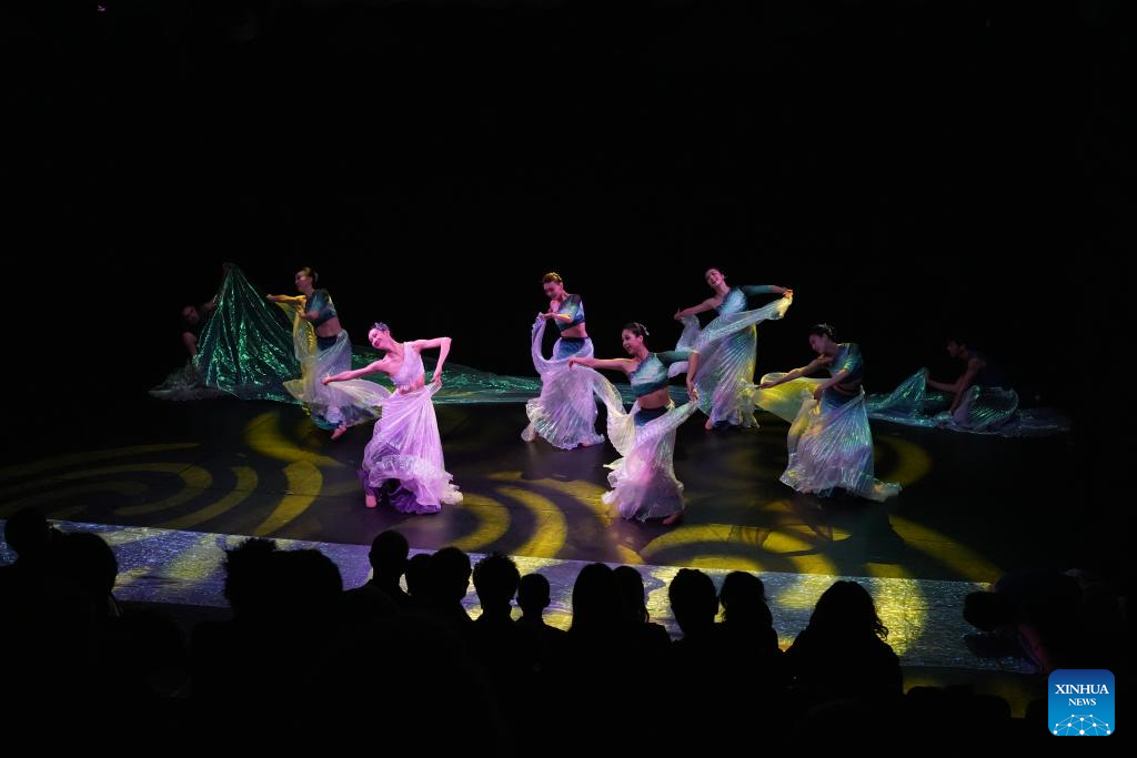 China Focus showcases Chinese innovative performing arts at Edinburgh festival