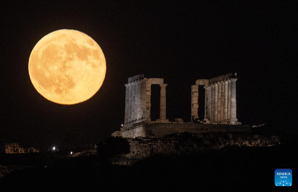 In pics: full moon across world
