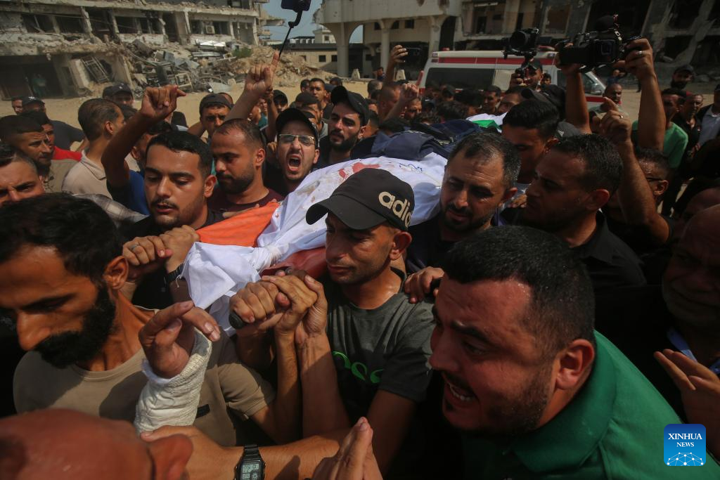 Al Jazeera condemns killing of five staff by Israel