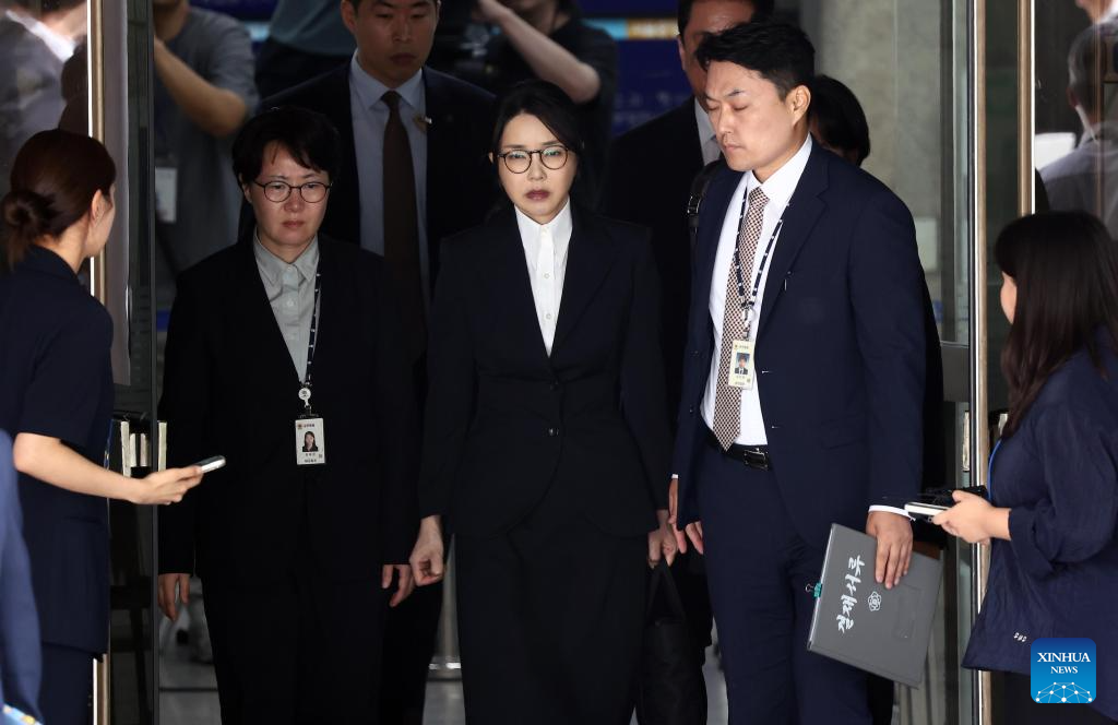 S. Korean court issues warrant to detain ex-President Yoon's wife