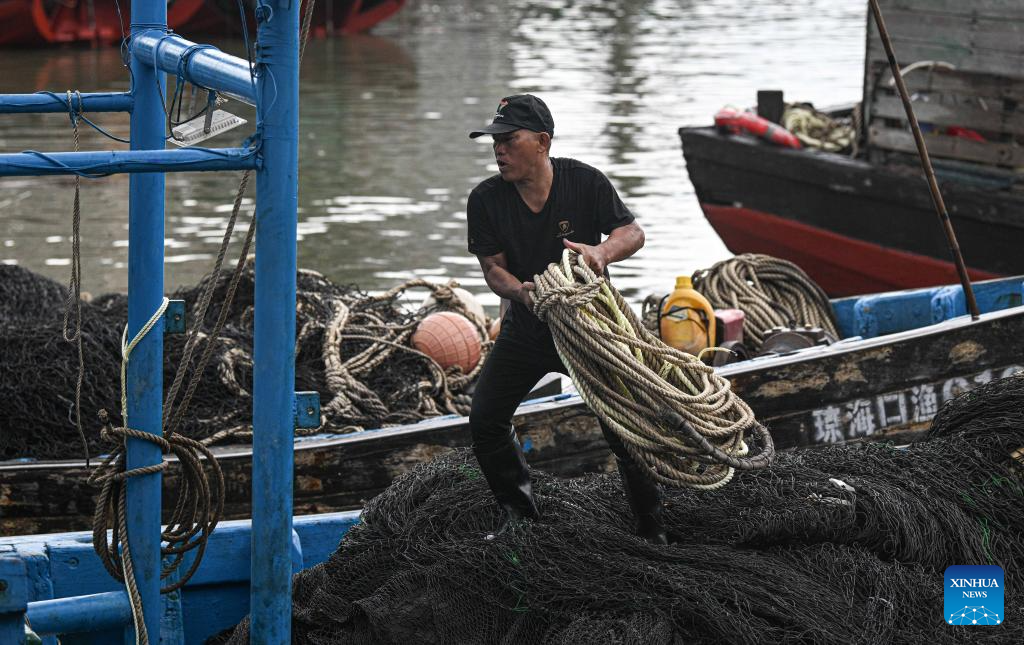 Fishing suspended due to tropical depression in China's Hainan