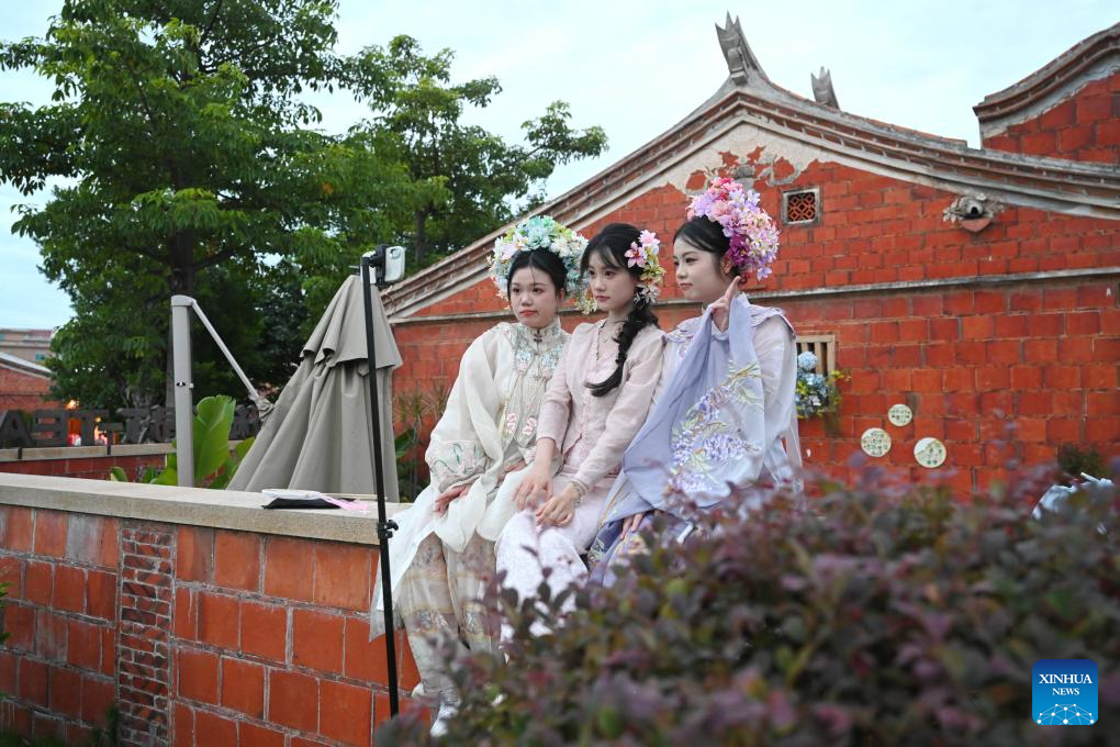 Wulin Village attracts tourists with its unique medley of architectural styles in China's Fujian