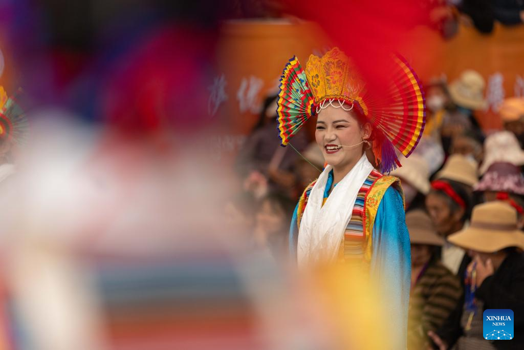 Tibetan opera staged in celebration of traditional Shoton Festival in Lhasa, China's Xizang