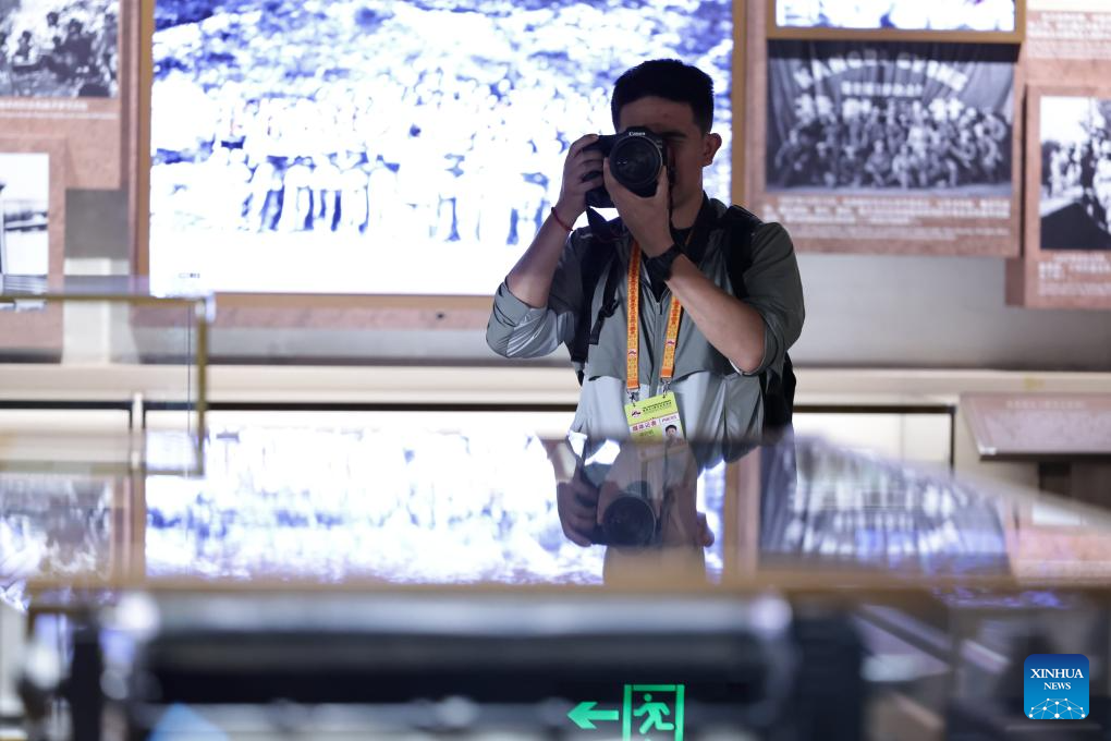 Journalists from home and abroad visit Museum of War of Chinese People's Resistance Against Japanese Aggression in Beijing