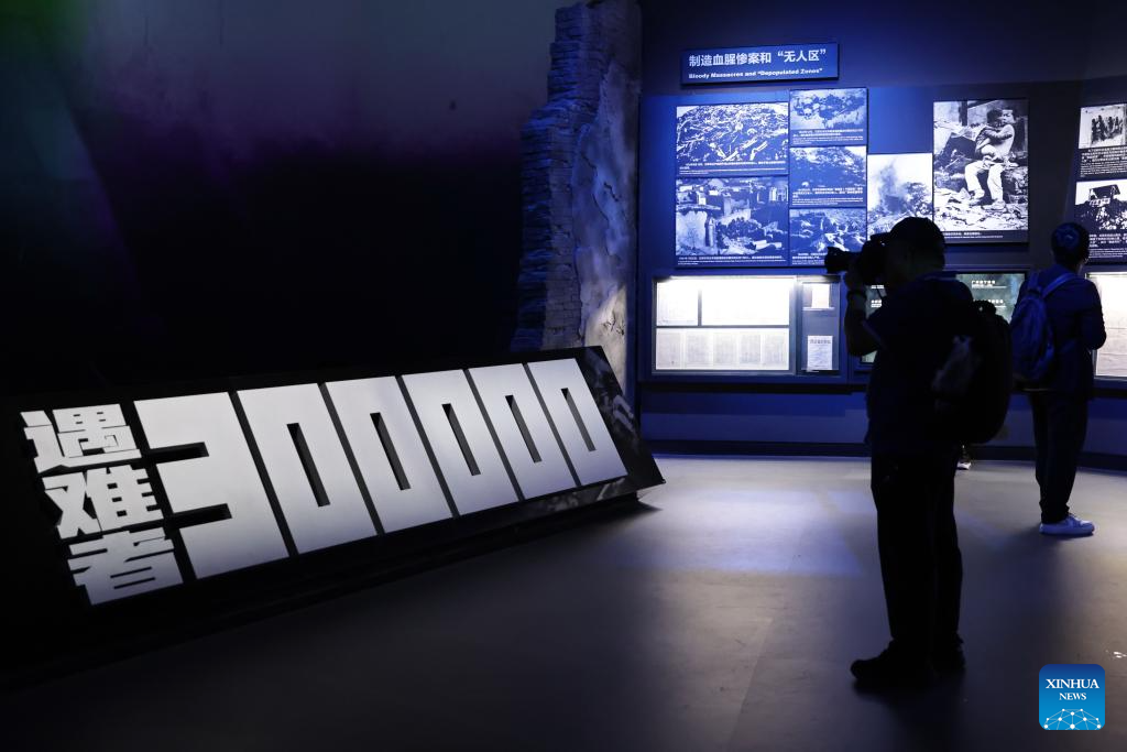 Journalists from home and abroad visit Museum of War of Chinese People's Resistance Against Japanese Aggression in Beijing