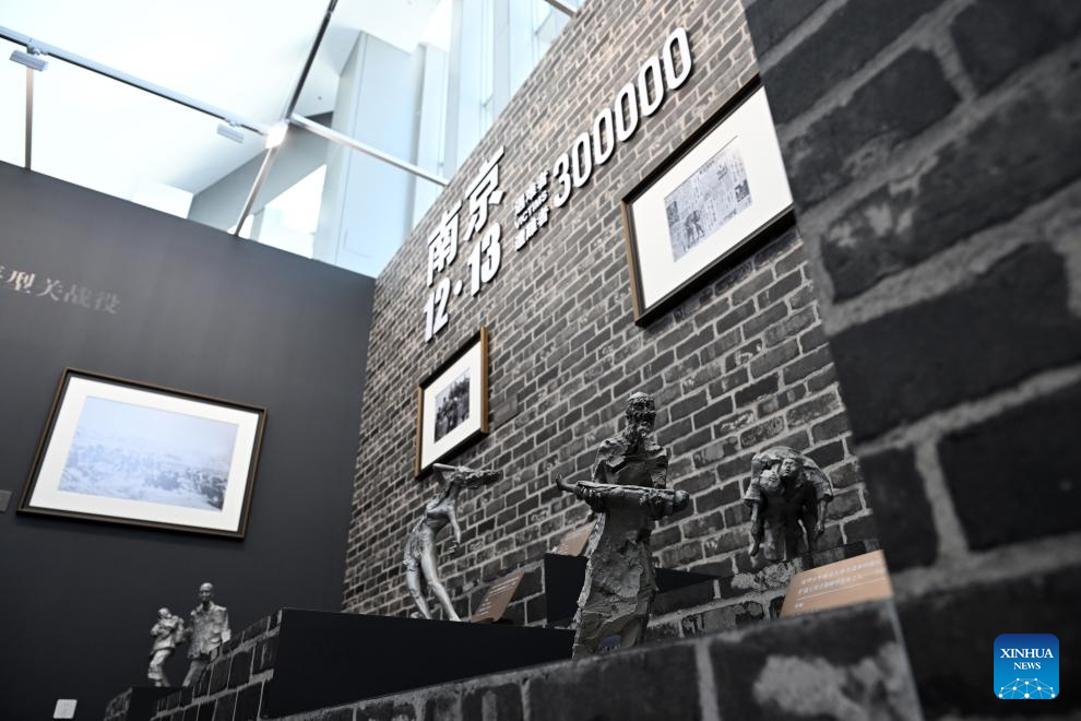 Art exhibition opens highlighting war against Japanese aggression