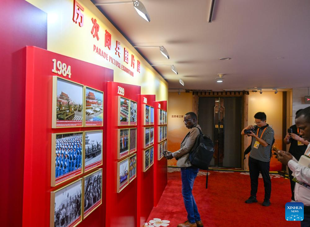 Media center for victory anniversary events opens in Beijing