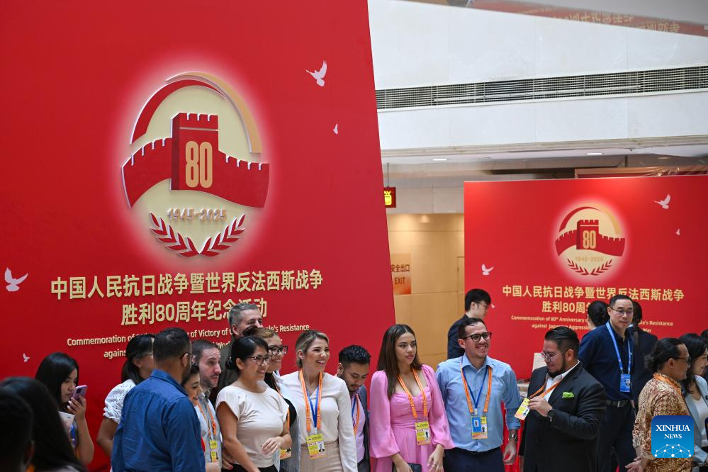 Media center for victory anniversary events opens in Beijing