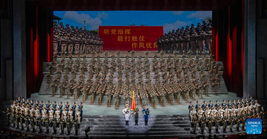 Grand cultural gala staged in Beijing to mark 80th anniversary of victory against Japanese aggression, fascism