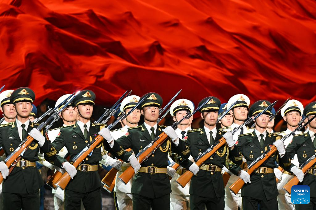 Grand cultural gala staged in Beijing to mark 80th anniversary of victory against Japanese aggression, fascism