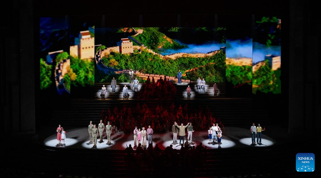 Grand cultural gala staged in Beijing to mark 80th anniversary of victory against Japanese aggression, fascism