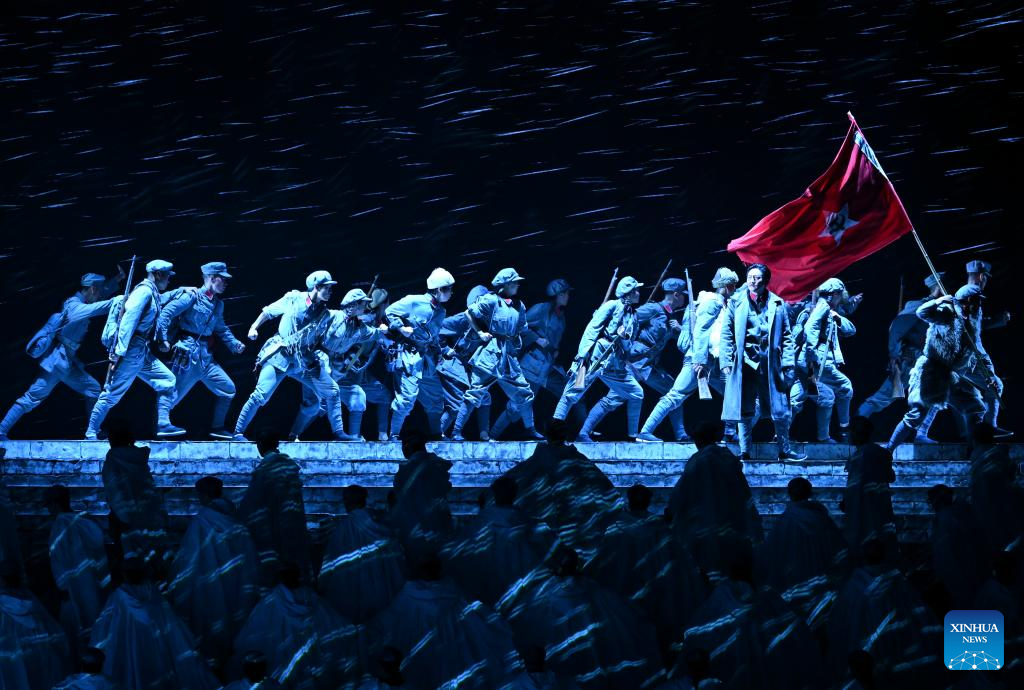 Grand cultural gala staged in Beijing to mark 80th anniversary of victory against Japanese aggression, fascism