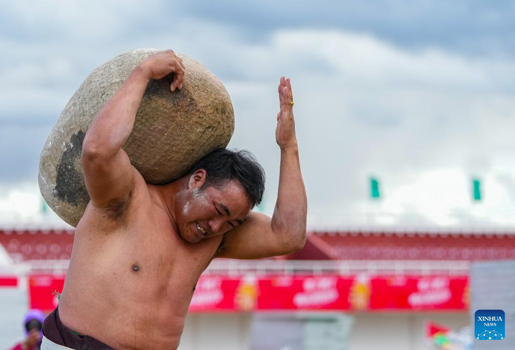A glimpse of traditional horse racing festival in Nagqu, China's Xizang