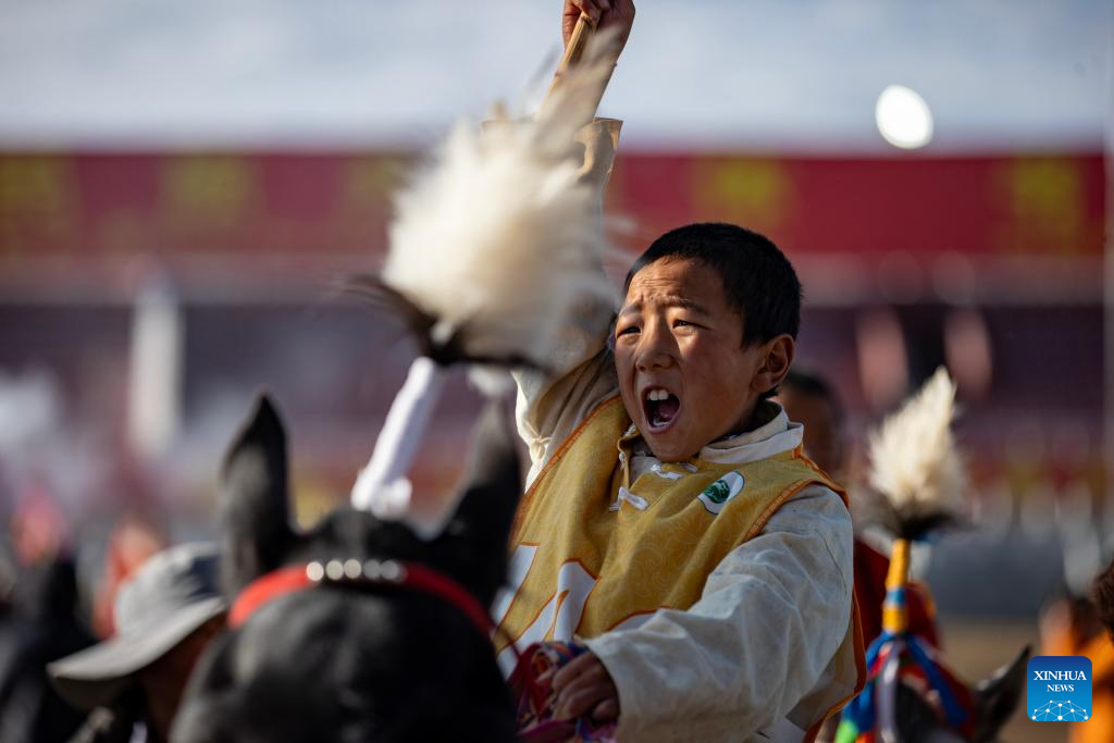 A glimpse of traditional horse racing festival in Nagqu, China's Xizang