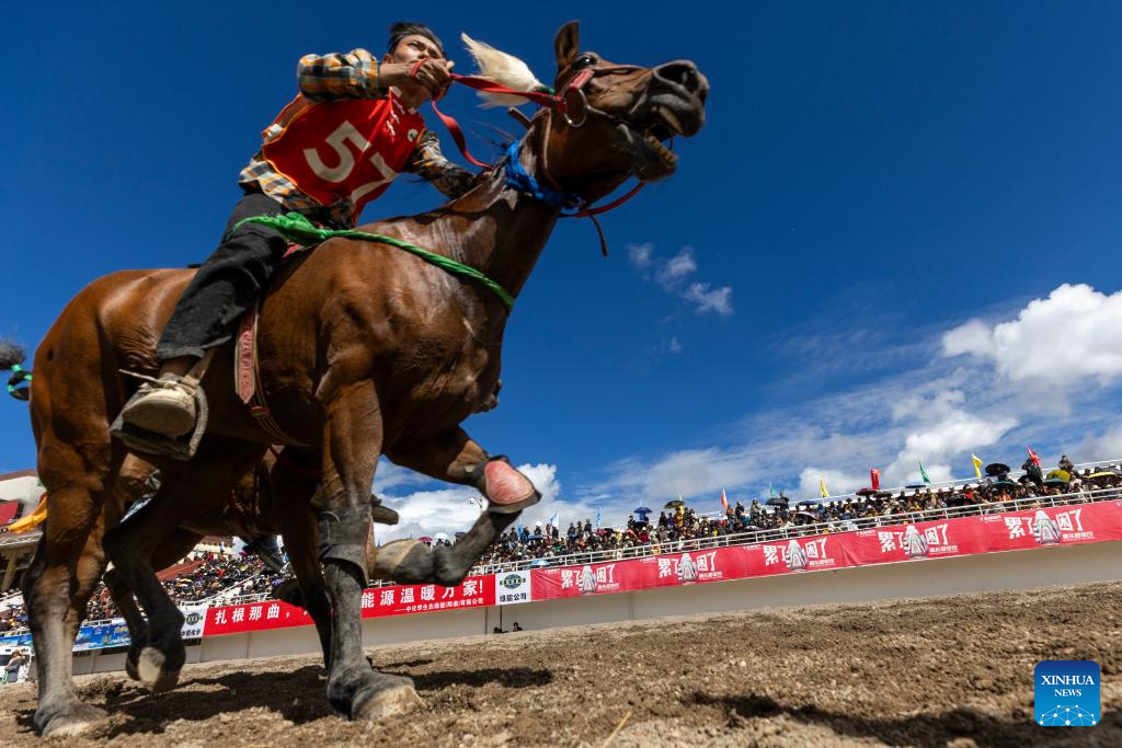 A glimpse of traditional horse racing festival in Nagqu, China's Xizang