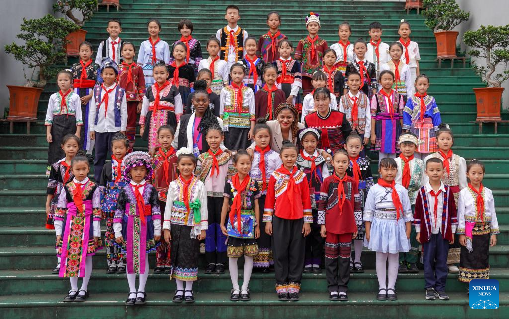 Journalist witnesses China-Equatorial Guinea friendship at donated school in China
