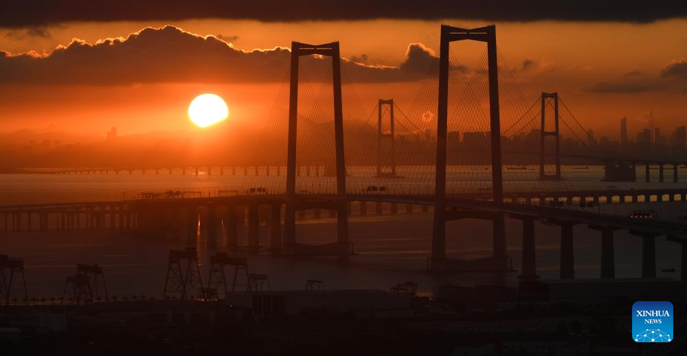 Scenery of Shenzhen-Zhongshan link at sunrise in south China's Guangdong