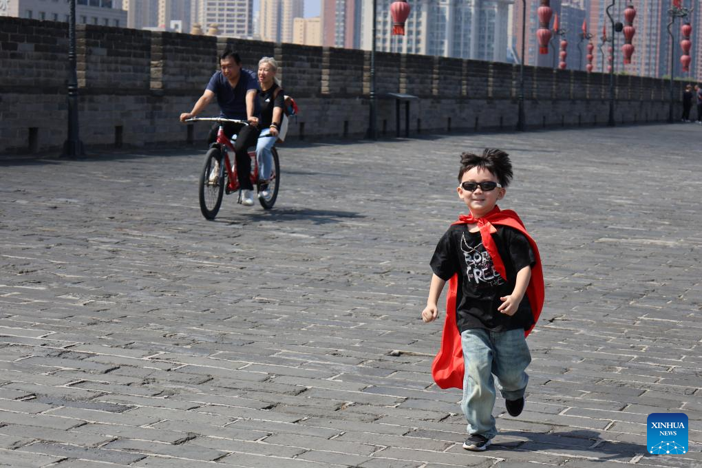 Xi'an builds digital platform to protect ancient city wall