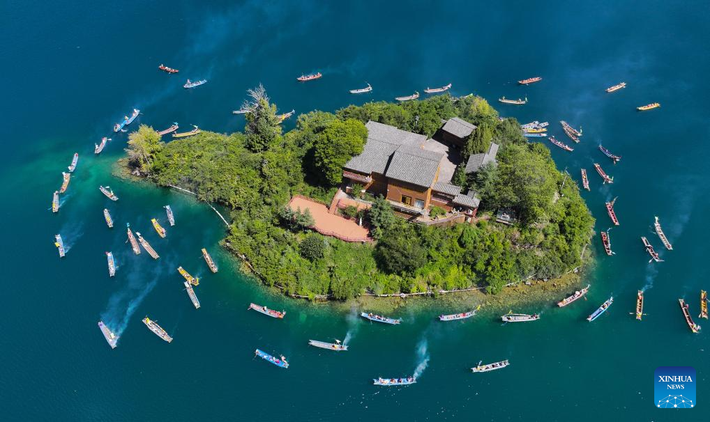 First mountain and lake circling festival of Lugu Lake kicks off in China's Sichuan