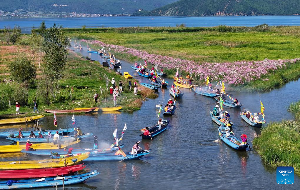 First mountain and lake circling festival of Lugu Lake kicks off in China's Sichuan