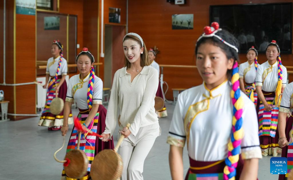 Reba Dance added to regular curriculum in Lhasa, China's Xizang