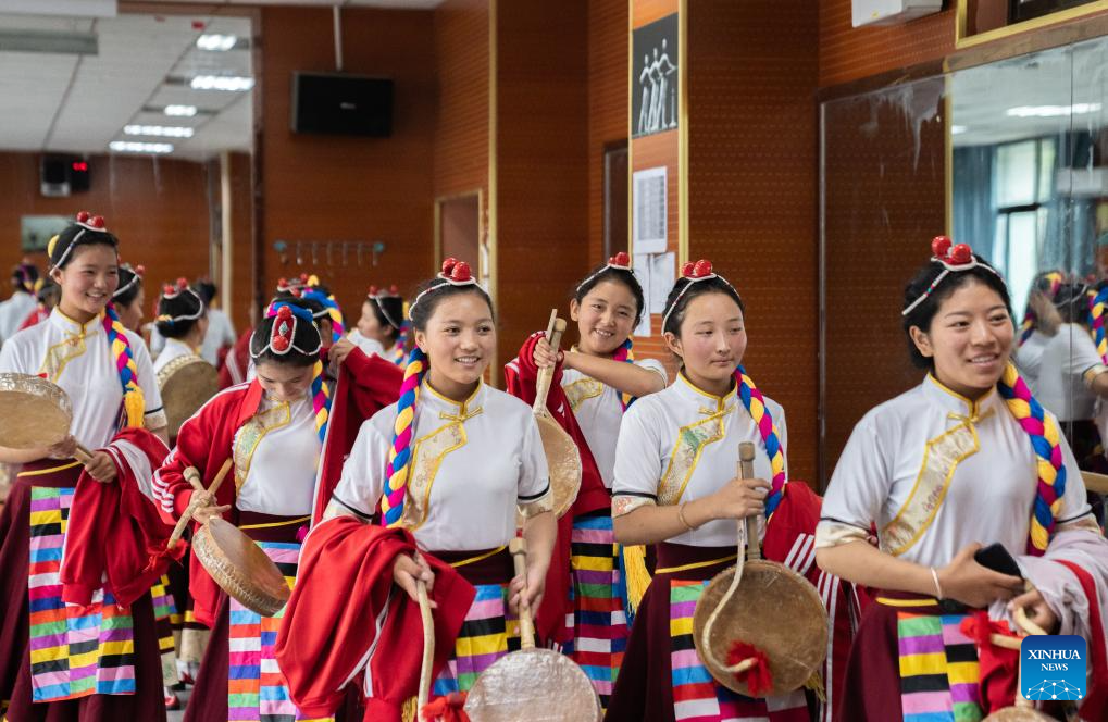 Reba Dance added to regular curriculum in Lhasa, China's Xizang