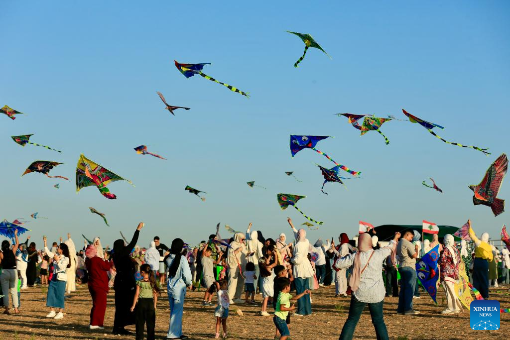 In pics: kite festival in town of Zrarieh, Lebanon
