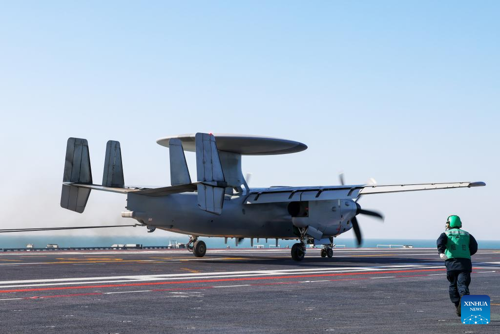 Three types of aircraft complete electromagnetic catapult-assisted takeoffs, landings on China's carrier Fujian