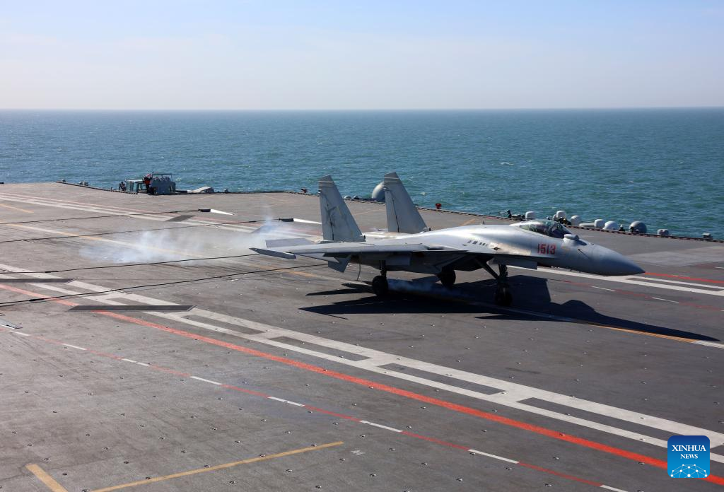 Three types of aircraft complete electromagnetic catapult-assisted takeoffs, landings on China's carrier Fujian