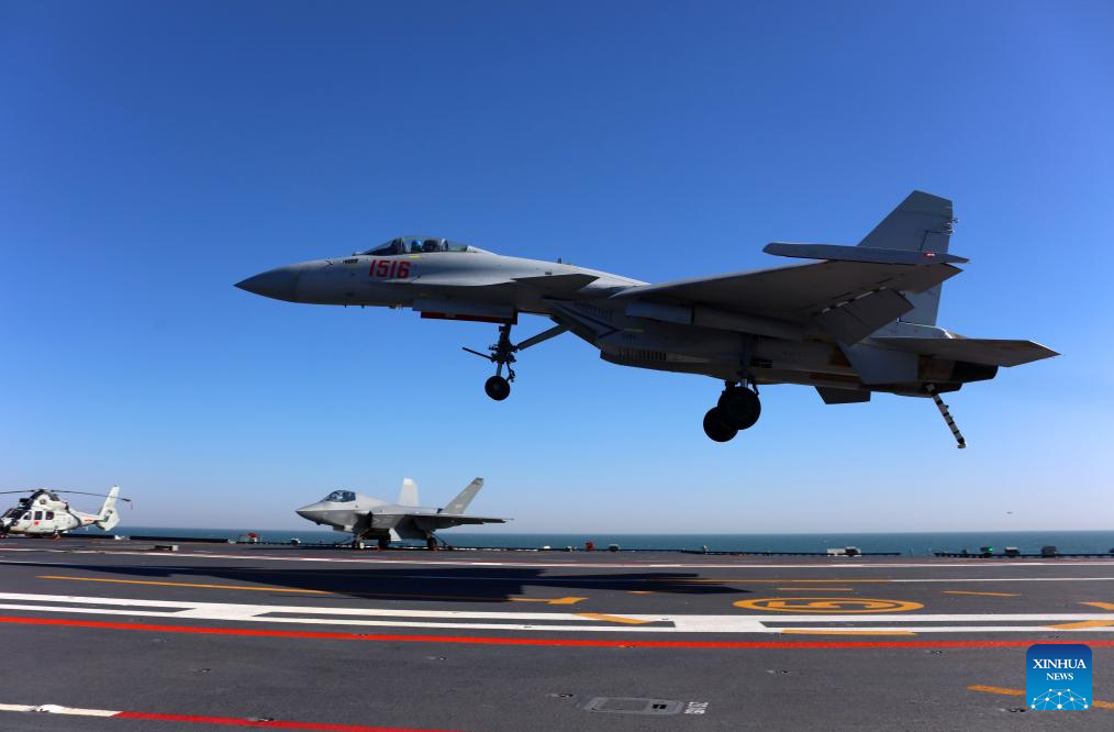 Three types of aircraft complete electromagnetic catapult-assisted takeoffs, landings on China's carrier Fujian