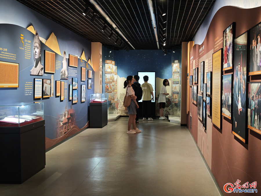 Exhibition celebrates 70 Years of China-Nepal diplomatic relations