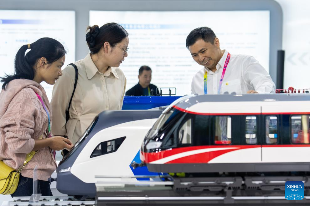 4th Int'l Summit on BDS Applications held in China's Zhuzhou