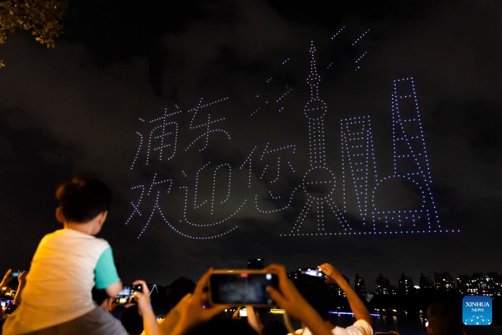 Drone light show staged in Shanghai