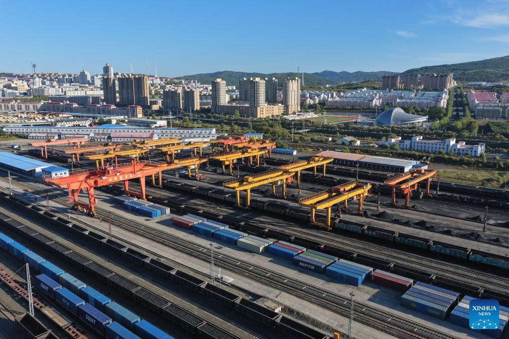 Upgrade of railway linking Suifenhe, China-Russia border completed