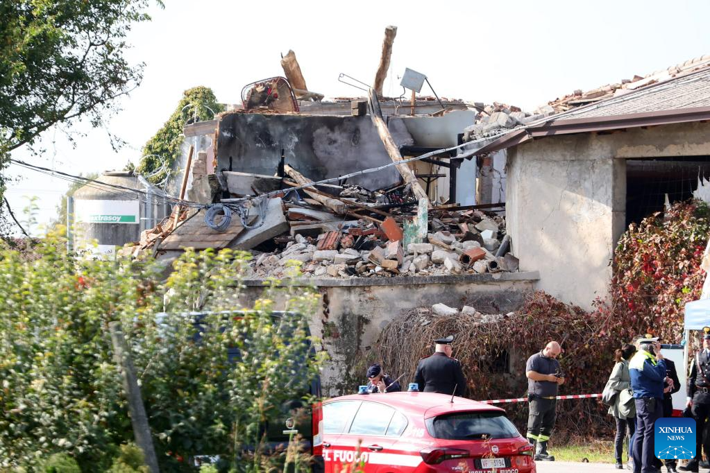Northern Italy explosion leaves 3 officers dead, 15 injured