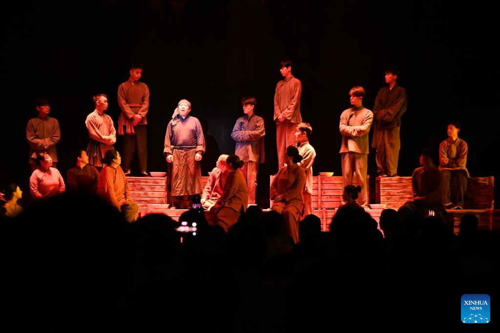 Immersive drama 