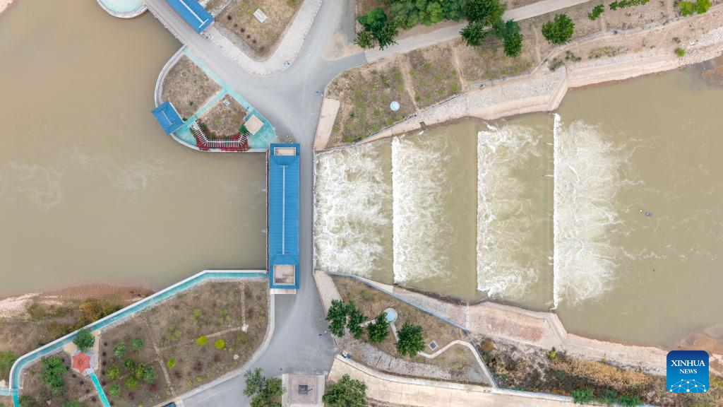 Seasonal irrigation underway in Bayannur, N China's Inner Mongolia